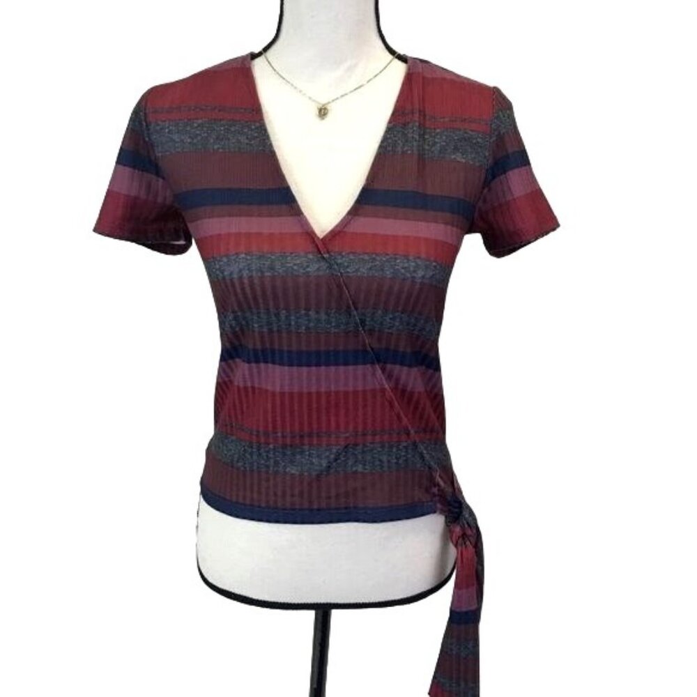 NWT Self Esteem Womens Red Multi Striped Rib Knit Short Sleeve V Neck Top M